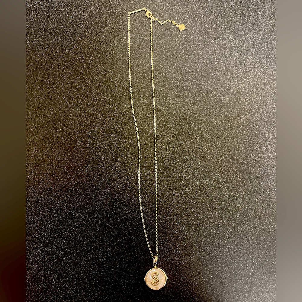 Kendra Scott “S” necklace